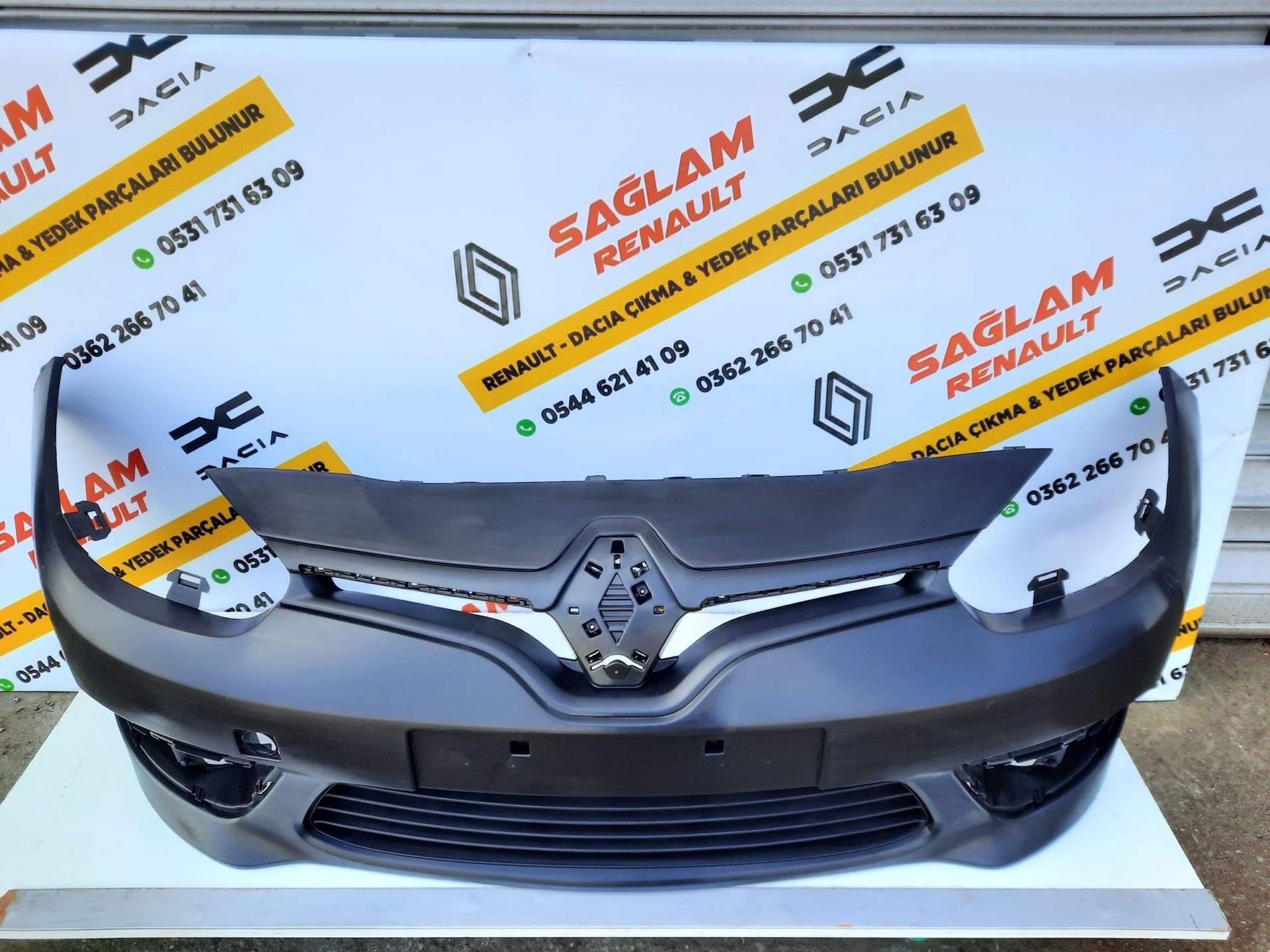 Fluence Sıfır Boş Tampon 620104894S