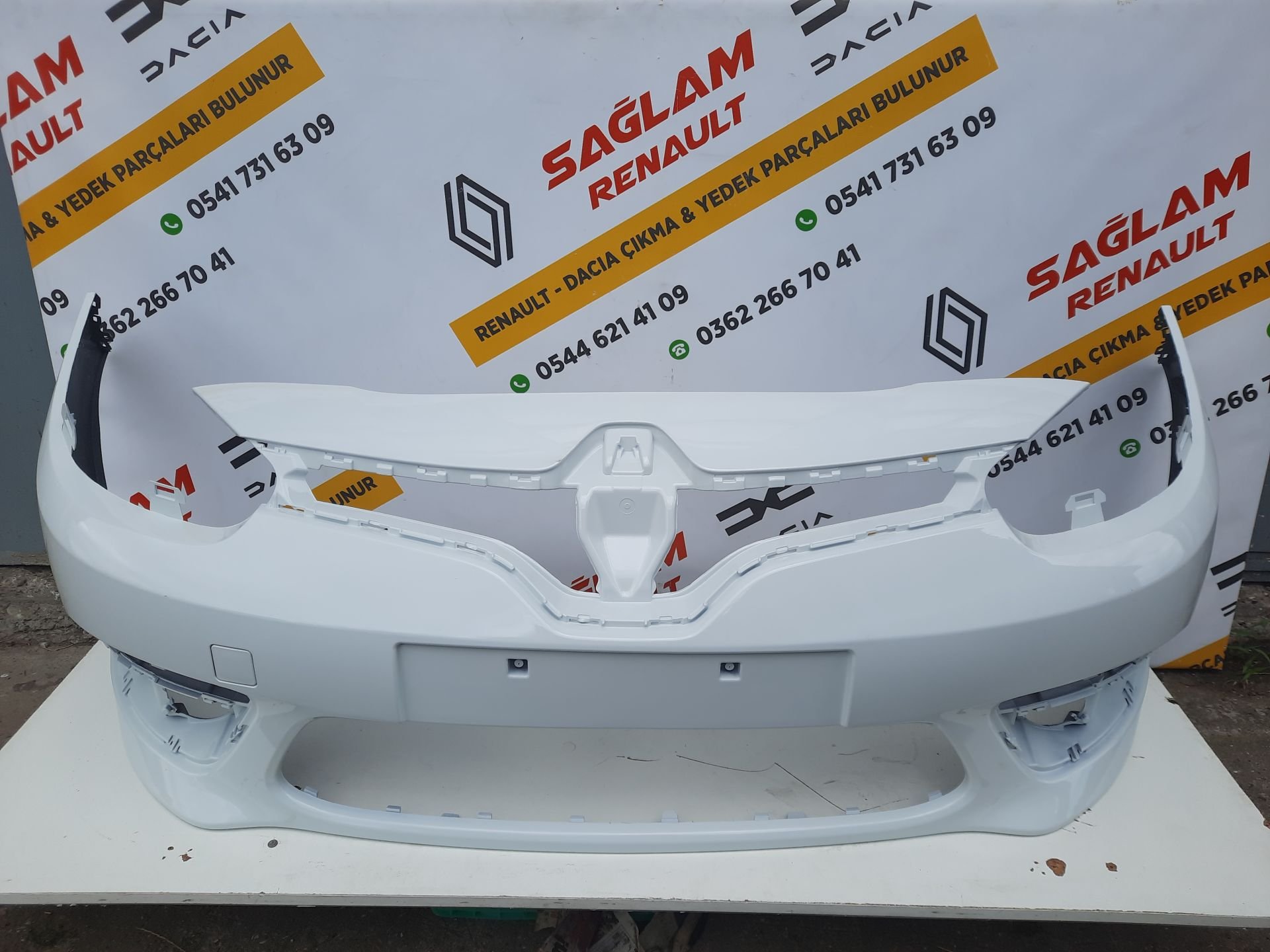 Fluence Sıfır Boş Tampon 620104894S Beyaz