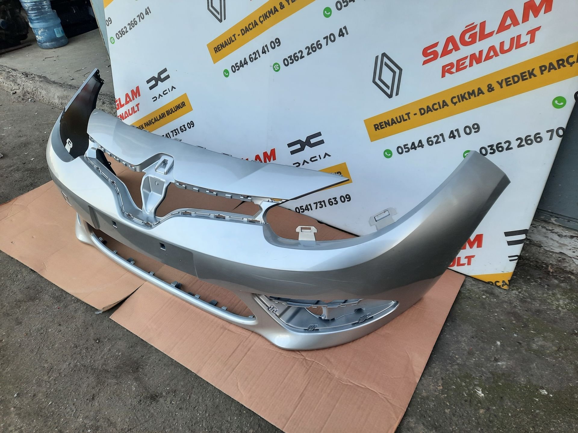 Fluence Sıfır Boş Tampon 620104894S Platin Gri