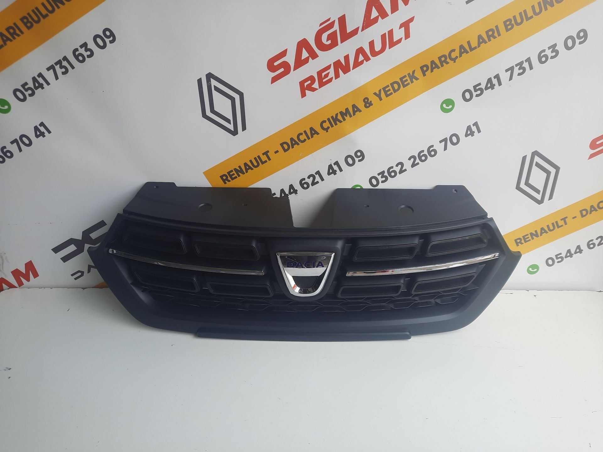 Dokker Sıfır Ön Panjur 623107373R