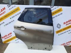 Captur Sağ Arka Kapı Komple 821521099R