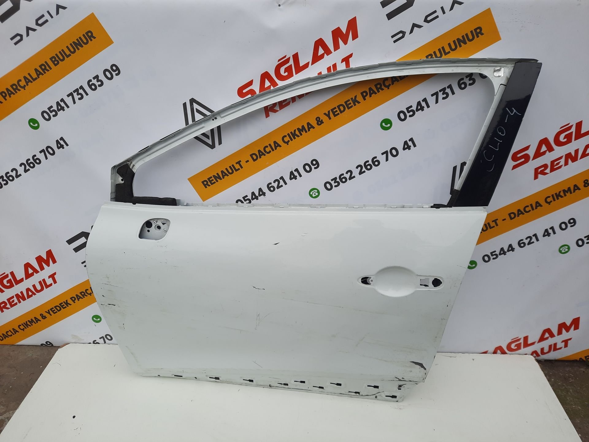 Clio 4 Sol Ön Kapı Çıkma 801017896R