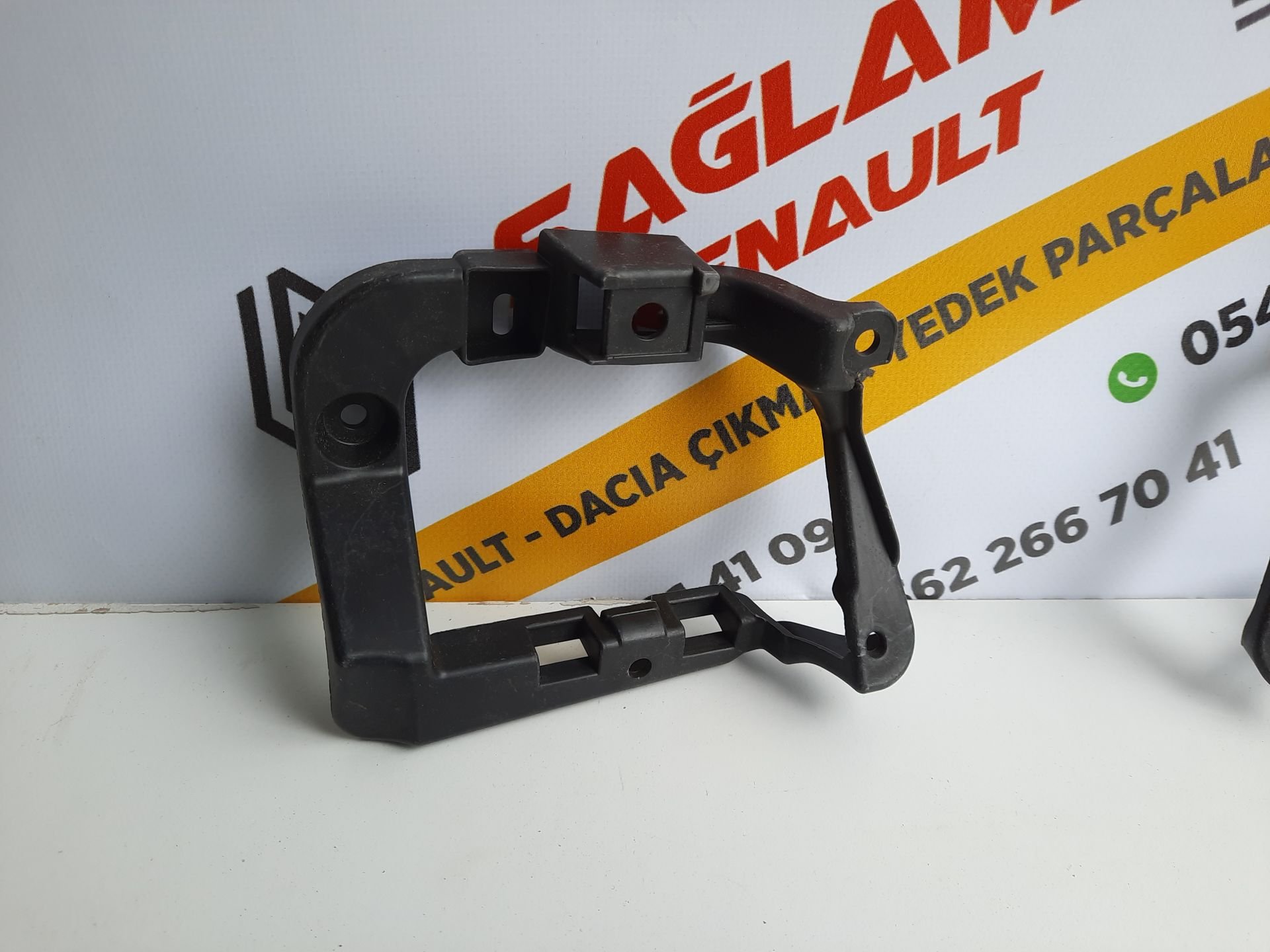 Megane 4 Sıfır Sis Bağlantı Ayağı Sağ 269115950R