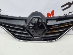 Megane 4 Orijinal Çıkma Ön Panjur 622568380R