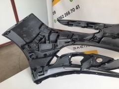 Megane 4 16-20 Sıfır İthal Siyah Ön Tampon 620226317R