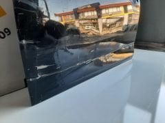 Megane 4 Orijinal Çıkma Sol Ön Kapı Siyah 806758481R 801010705R