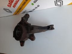 Clio 4 Orijinal Çıkma Ön Aks Taşıyıcı Sağ 401335700R