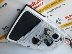 Megane 3 Orijinal Çıkma Sol Arka Kapı Dolu 821003885R 821010108R 821018543R