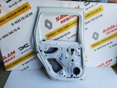 Duster 10 - 17 Orijinal Çıkma Sol Arka Kapı 821014570R