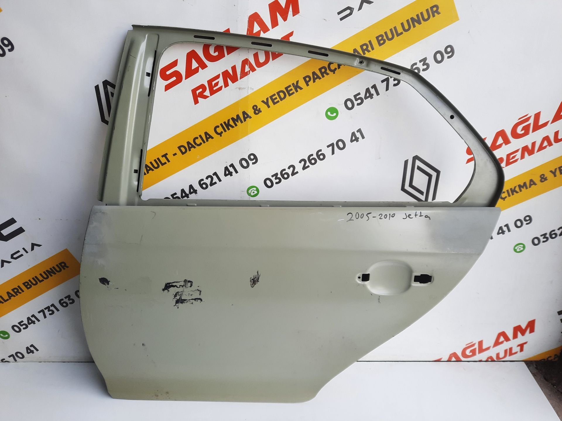 Jetta 05 - 10 Orijinal Çıkma Sol Arka Kapı 1K5833311