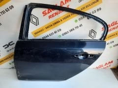 Latitude Orijinal Çıkma Sol Arka Kapı 822770792R