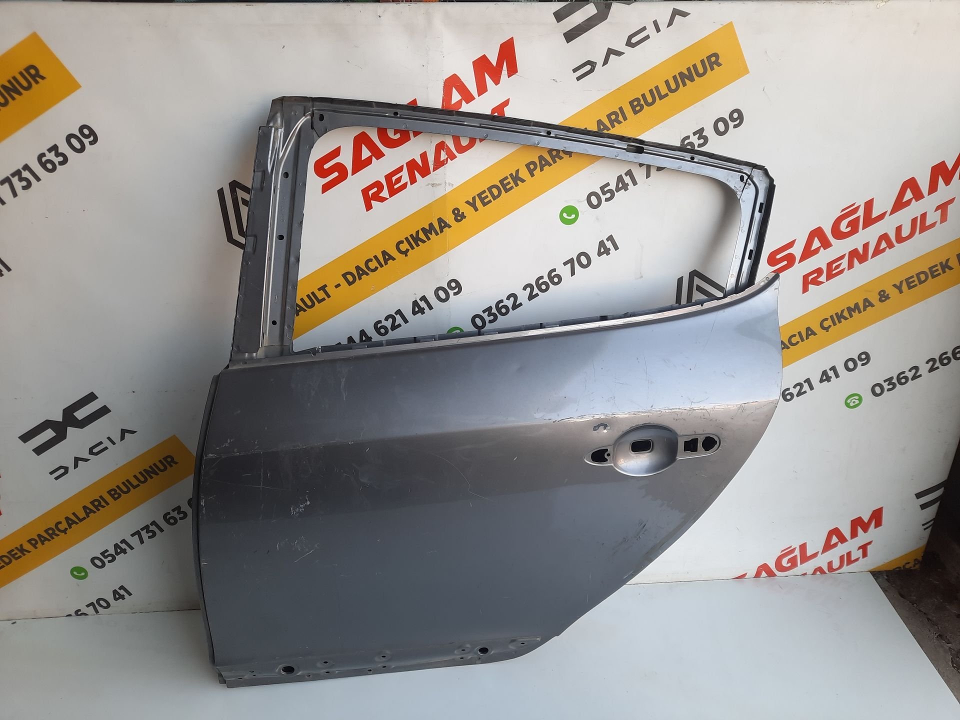 Megane 3 Hb 09-16 Orijinal Çıkma Sol Arka Kapı 822790003R