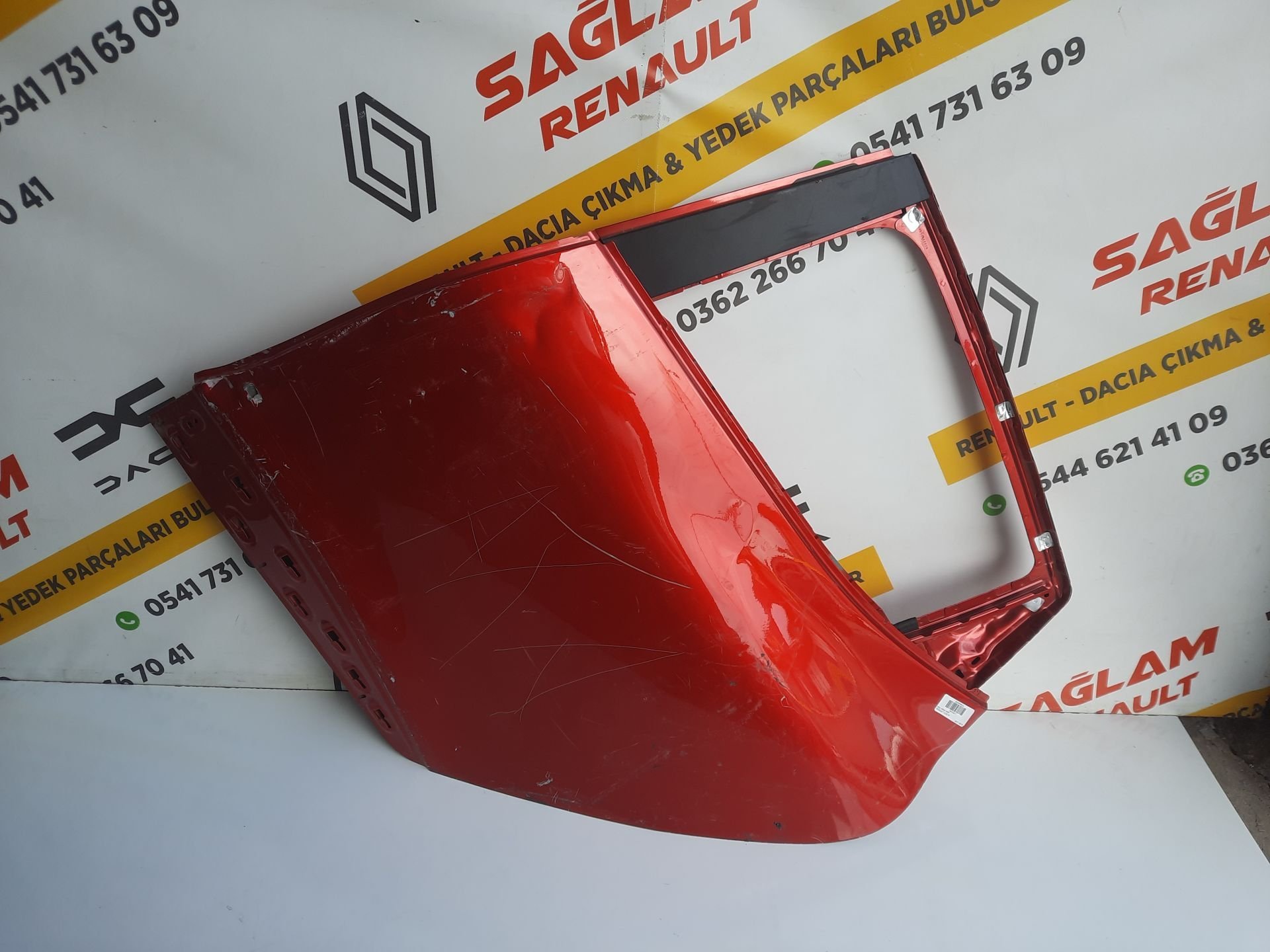 Clio 4 HB Orijinal Çıkma Sol Arka Kapı 821012089R