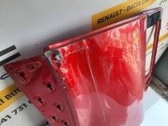 Clio 4 HB Orijinal Çıkma Sol Arka Kapı 821012089R