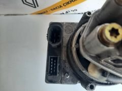 Sandero Direksiyon Pompası Çıkma 491106619R