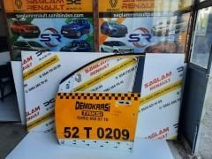 Dokker Lodgy 13-22 Orijinal Çıkma Sol Ön Kapı 801014466R 801111564R