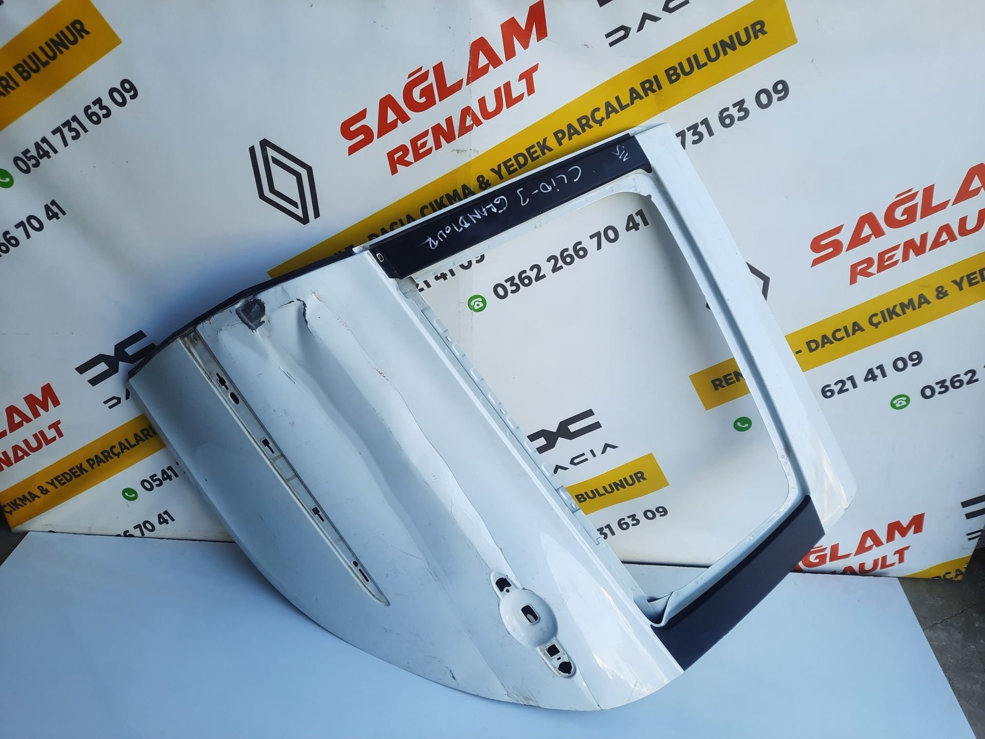Clio 3 SW Grandtour Orijinal Çıkma Sol Arka Kapı 7751478293