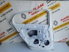 Megane 4 Orijinal Çıkma Sol Arka Kapı 821018343R