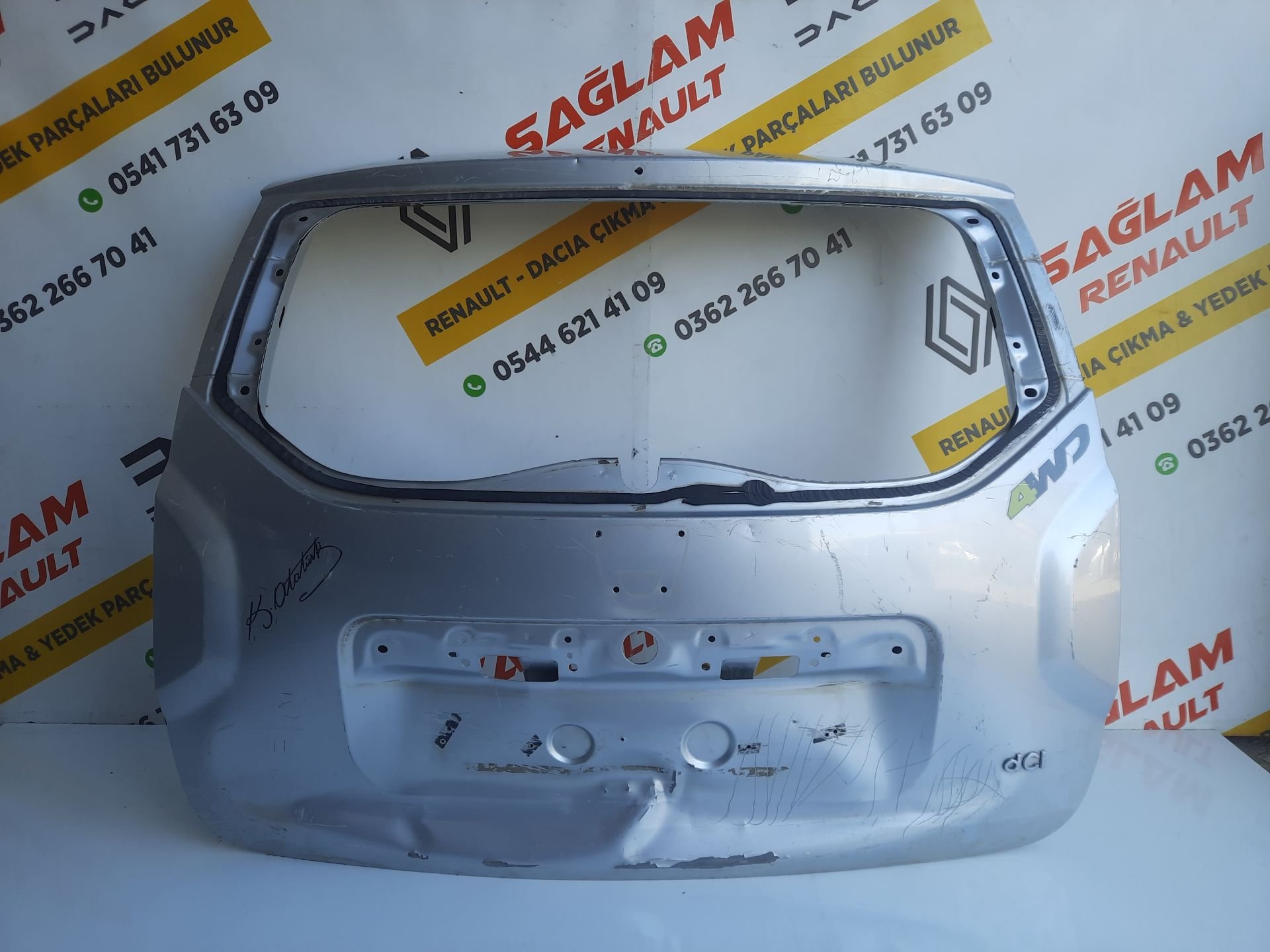 Duster 10-17 Orijinal Çıkma Bagaj 901220025R 288210009R