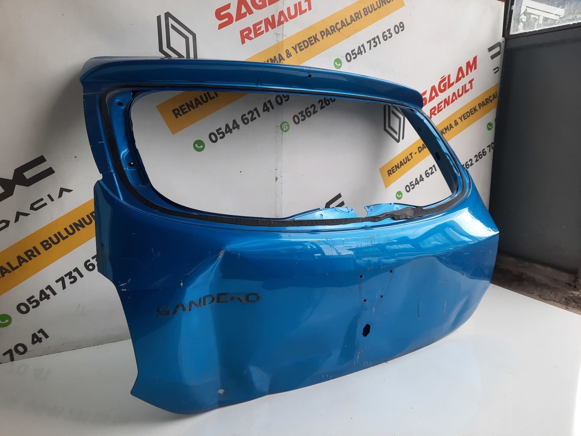 Sandero 2 13-20 Orijinal Çıkma Bagaj Kapağı 901003145R