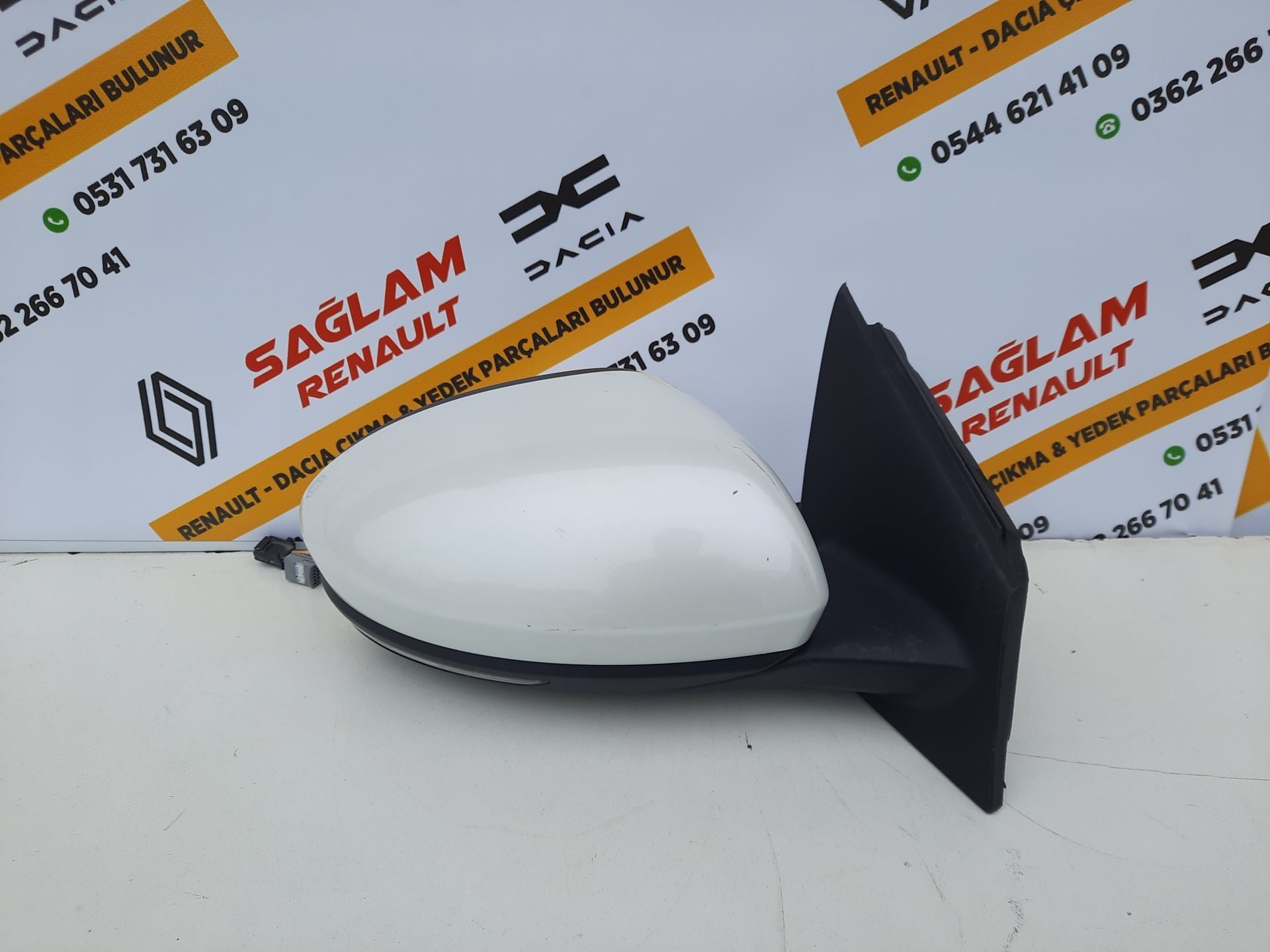 Megane 4 Otomatik Katlanır Sağ Ayna Çıkma 963012196R Beyaz