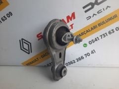 Trafic 2 Arka Motor Takozu Orijinal Çıkma 93860700﻿