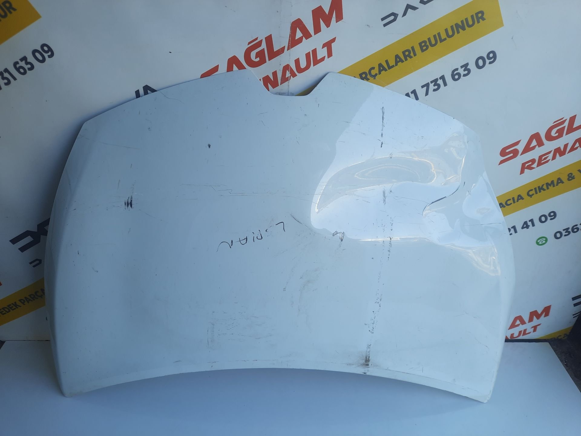 Clio 4 13-20 Orijinal Çıkma Motor Kaputu 651009833R