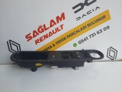 Espace 4 Orijinal Çıkma Ön Cam Düğme Paneli 8200328429