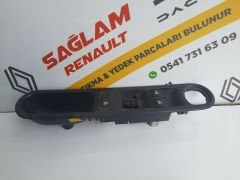 Espace 4 Orijinal Çıkma Ön Cam Düğme Paneli 8200328429