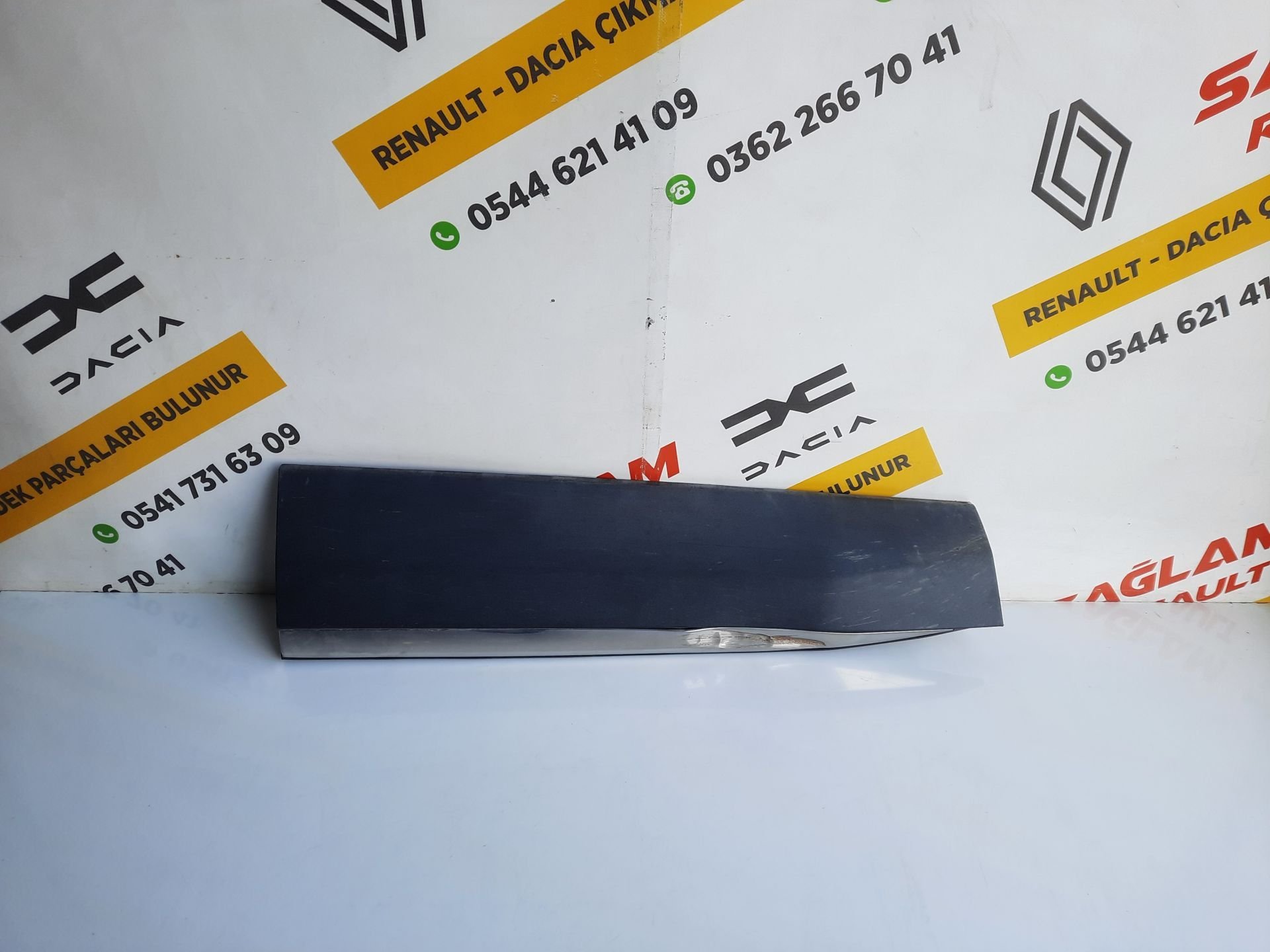 3008 5008 16-24 Orijinal Çıkma Sağ Ön Kapı Bandı 109770A1