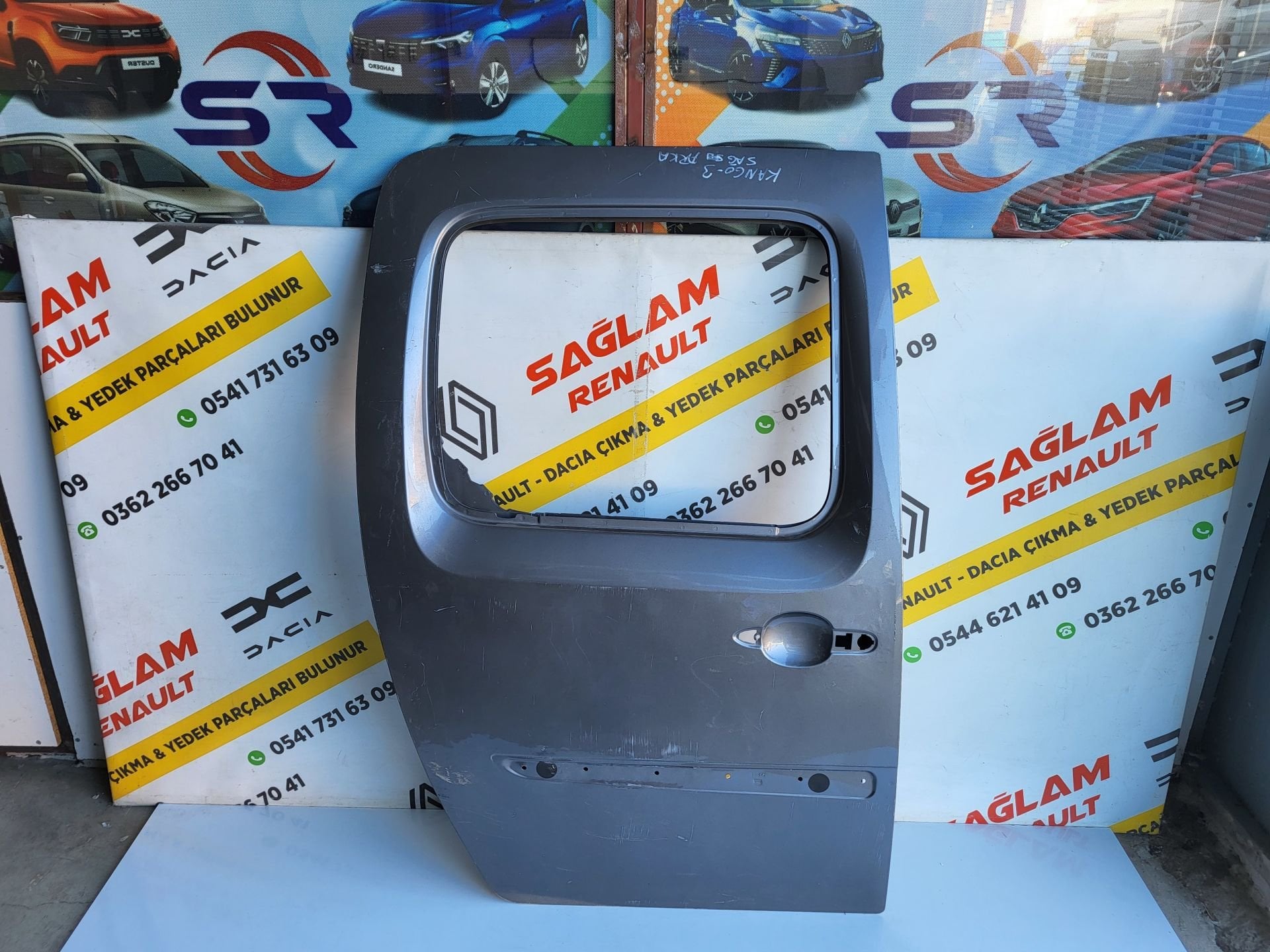 Kangoo 3 08-13 Orijinal Çıkma Sağ Sürgülü Kapı 7751478145 821008290R