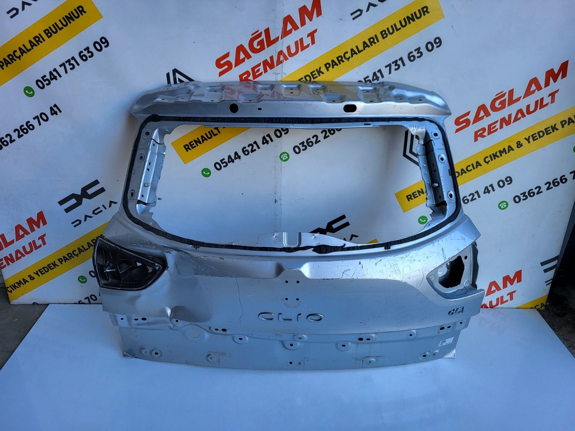 Clio 4 SW 12-20 Orijinal Çıkma Bagaj Kapağı