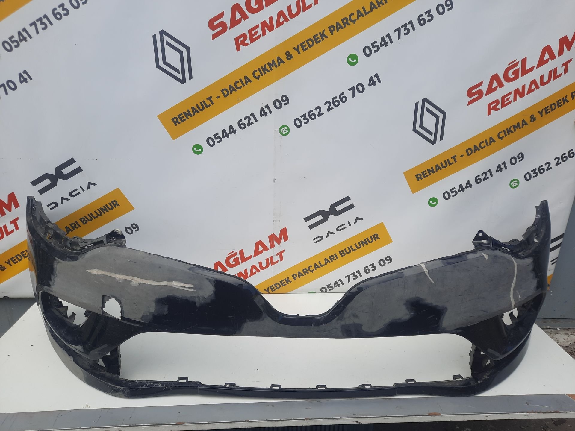 Clio 4 2017 - 2020 Orijinal Çıkma Ön Tampon Siyah 620226290R