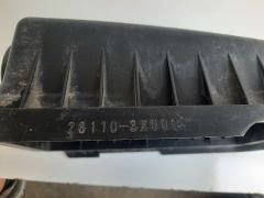 Elantra - i30 Orijinal Çıkma Hava Filtre Kutusu Üst 28111-3x000