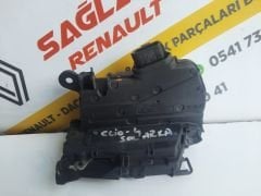 Clio 4 Orijinal Çıkma Sol Arka Kapı Kilidi 825011604R