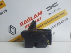 Symbol Joy Sandero Logan MCV Orijinal Çıkma Sol Arka Kapı Kilidi 825033585RF