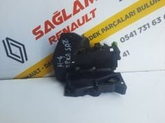 Megane 4 Orijinal Çıkma Sağ Arka Kapı Kilidi 825023014R