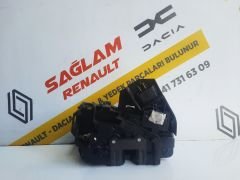 Megane 4 Orijinal Çıkma Sağ Arka Kapı Kilidi 825023014R