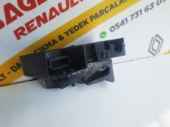 Megane 4 Orijinal Çıkma Sağ Ön Kapı Kilidi 805020256R