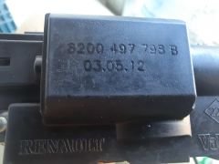 Kangoo Orijinal Çıkma Bagaj Kilidi 8200497798B