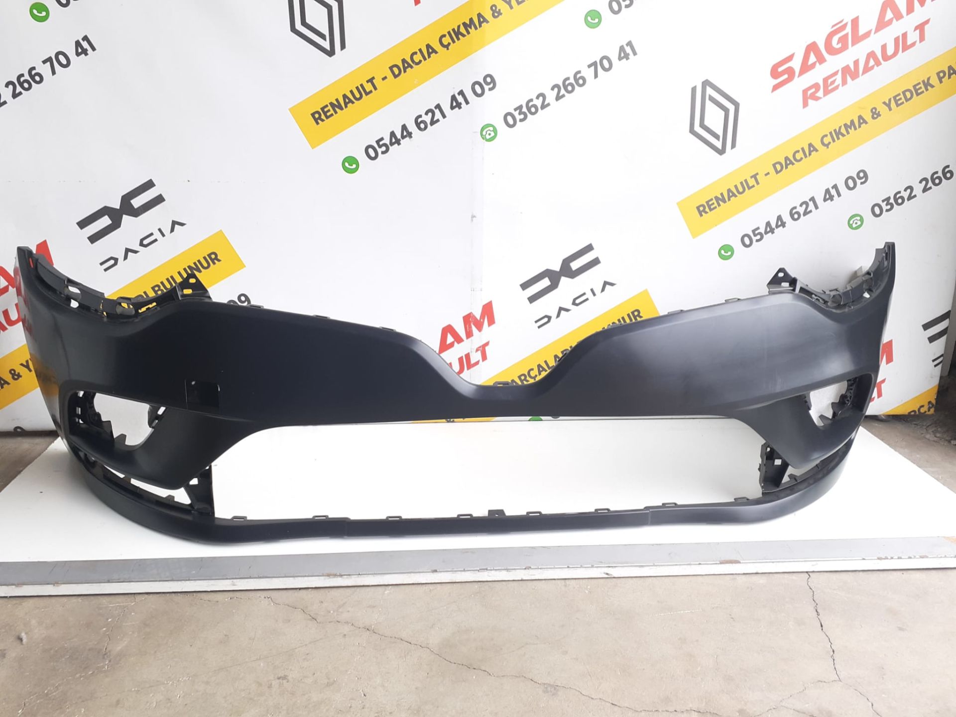 Clio 4 17 - 20 Sıfır Ön Tampon 620226290R