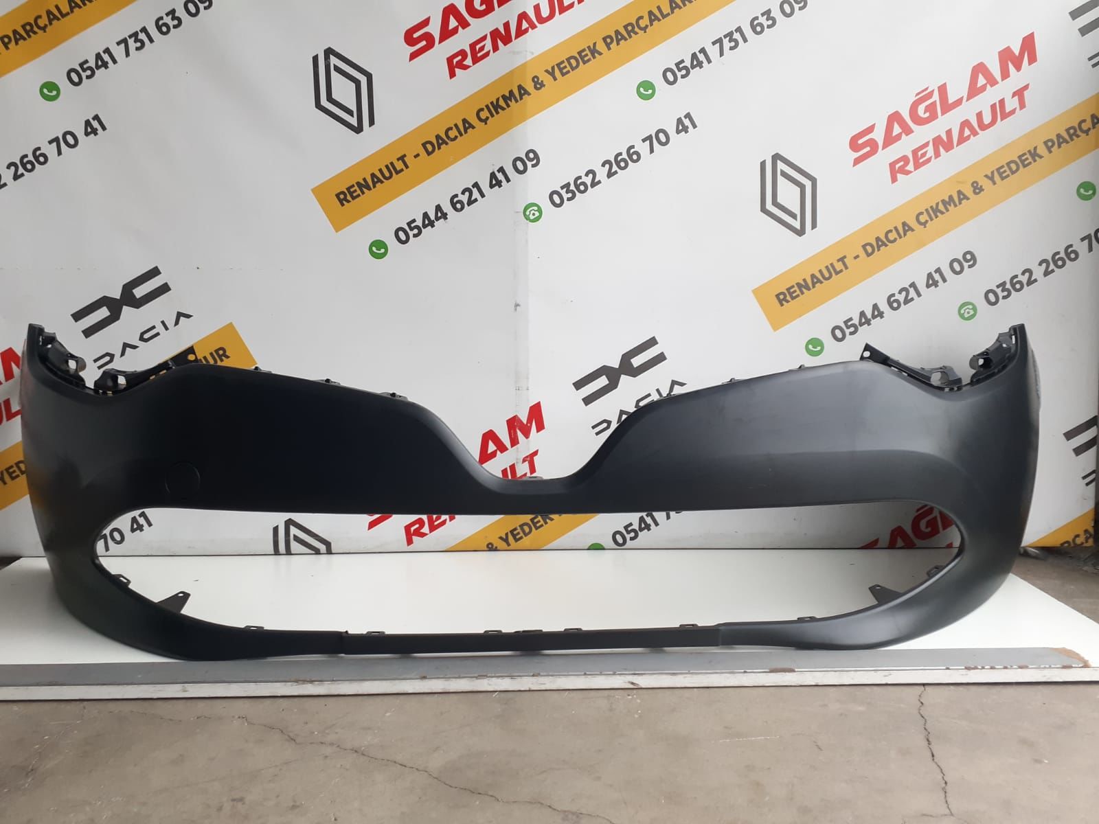 Clio 4 12 - 16 Sıfır Ön Tampon 620226517R