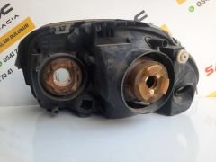 Clio 2 Orijinal Çıkma Sağ Far 1998-2002 7701045175 15702600