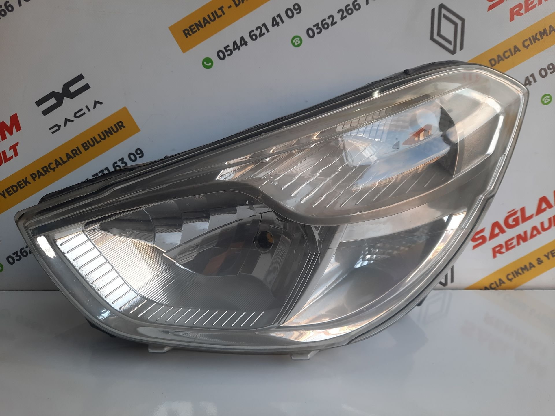 Dokker Lodgy Orijinal Çıkma Sol Far 260607950R 260602844R