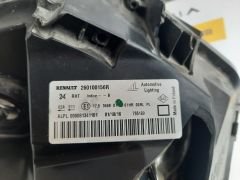 Duster 1  Orijinal Çıkma Sağ Far 2013-2017 İçi Siyah Nikelajlı 260100156R