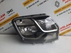 Duster 1  Orijinal Çıkma Sağ Far 2013-2017 İçi Siyah Nikelajlı 260100156R