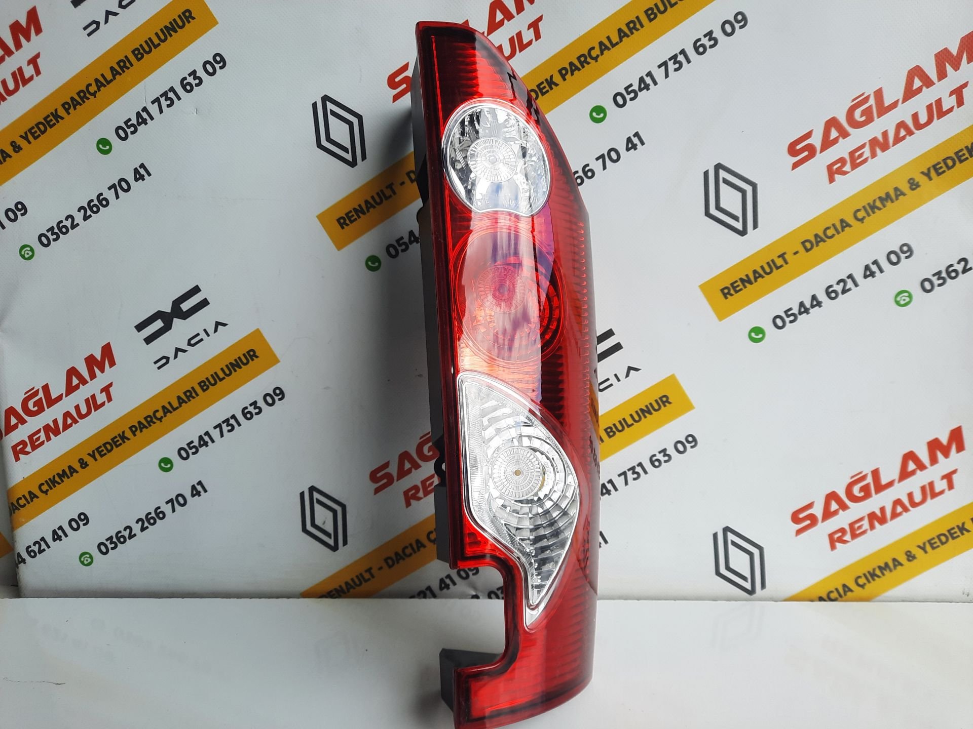 Kangoo 3 Sol Stop Çift Kapı 2008-2013 8200419949 - Mars