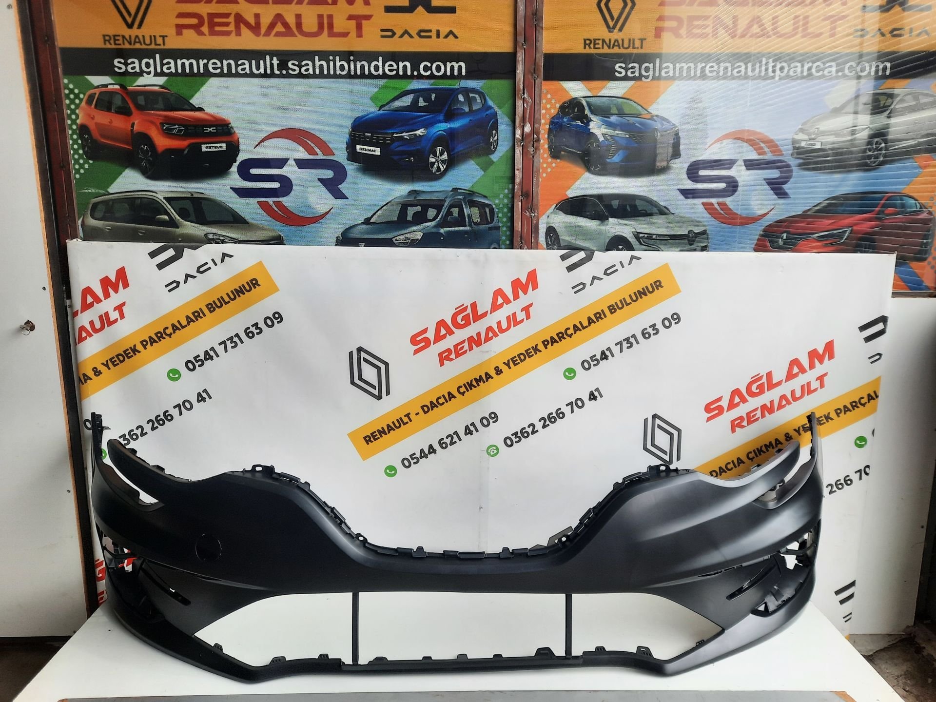 Megane 4 Faz 2 Sıfır İthal Ön Tampon 20-24 601981009R 601980575R