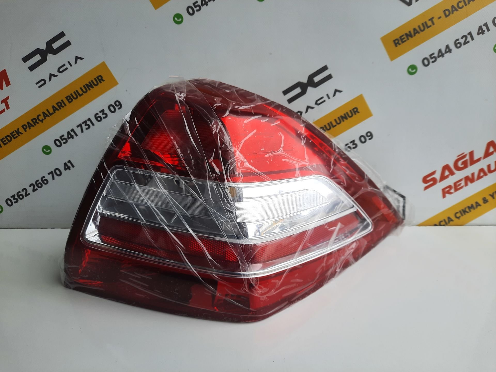 Megane 2 Sedan 2007-2009 Sıfır Sağ Stop - Mars 8200417347