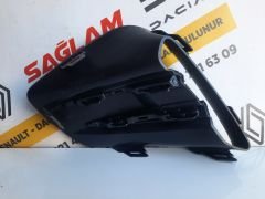 Clio 5 Sıfır Sağ Sis Çerçevesi Sissiz Siyah Çıtalı 261526778R